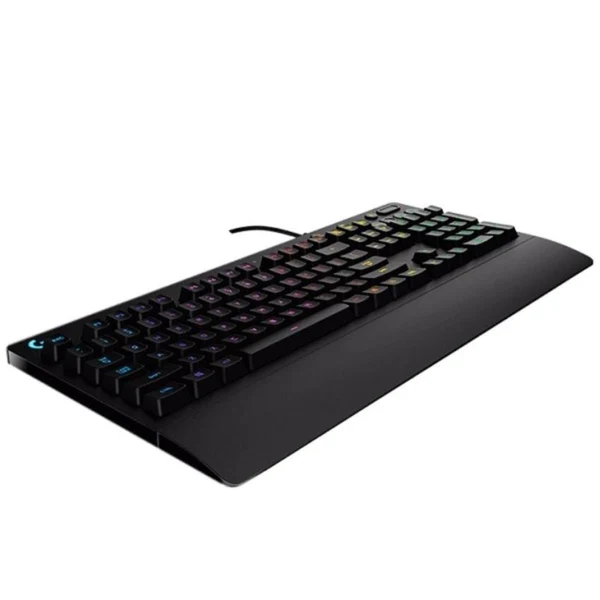 002_c8ca1215-eb6f-481b-8ca8-79635c37c69c.webp